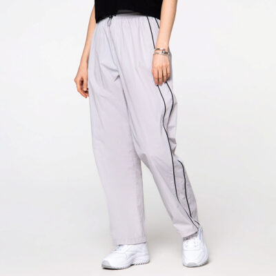 Купить Женские брюки Straight Woven Pants за 8 999 рублей с доставкой по России