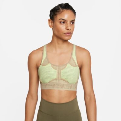 Купить Бра Nike Dri-FIT Swoosh Bra за 3 299 рублей с доставкой по России