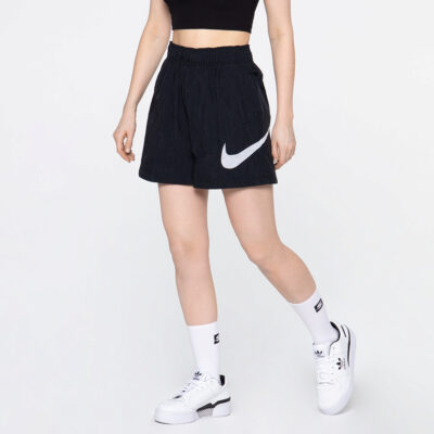 Купить Женские шорты Nike Sportswear Essential High-Rise Woven Shorts за 4 199 рублей с доставкой по России