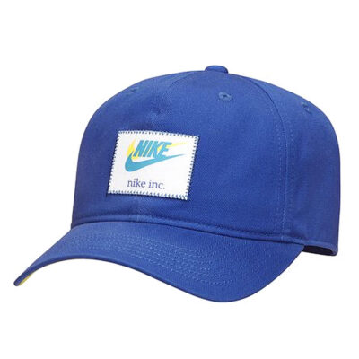Купить Детская кепка Nike Patch Curve Brim Cap за 1 999 рублей с доставкой по России