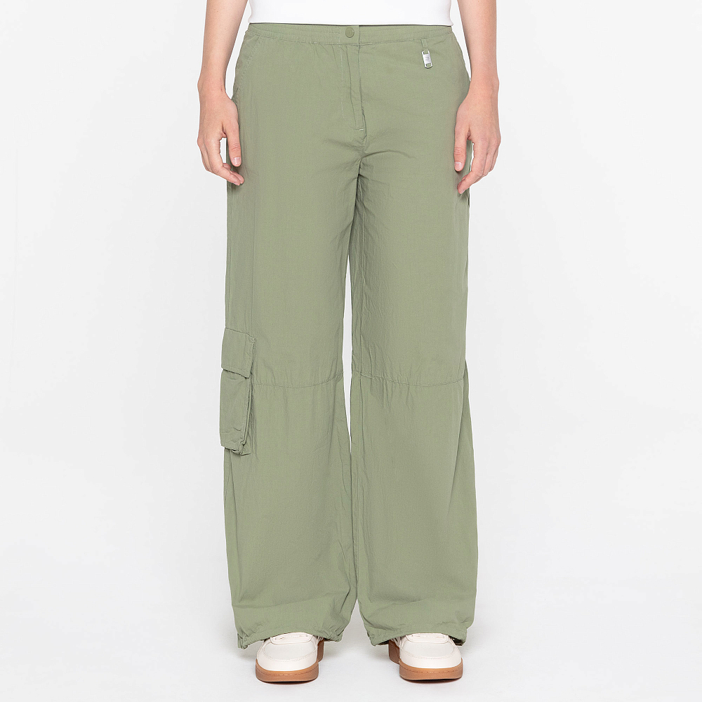 Купить STREETBEAT Женские брюки Street Beat Free Woven Pant за 5 599 рублей в Москве и с доставкой по России