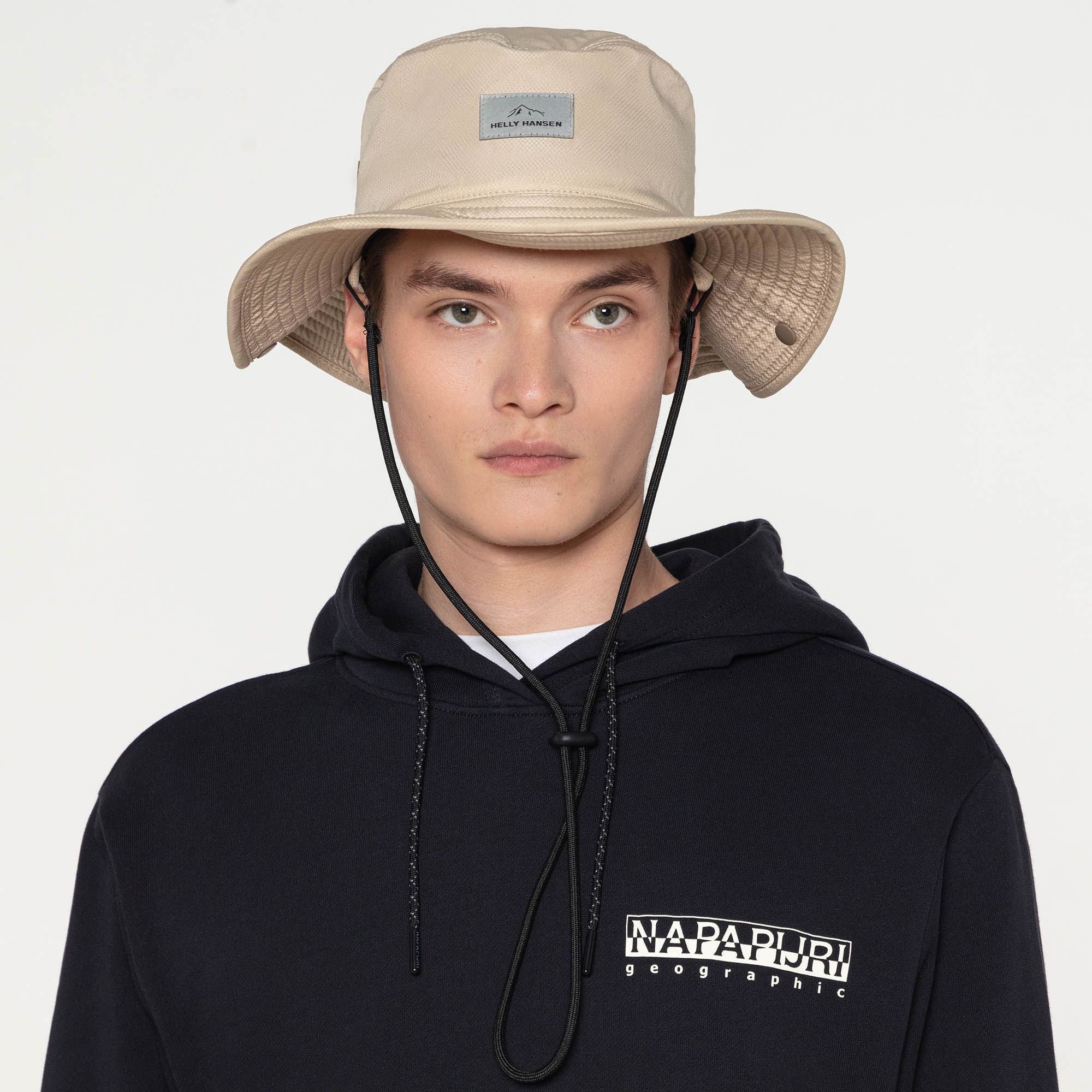 Купить Helly Hansen Панама Roam Hat за 5 999 рублей в Москве и с доставкой по России