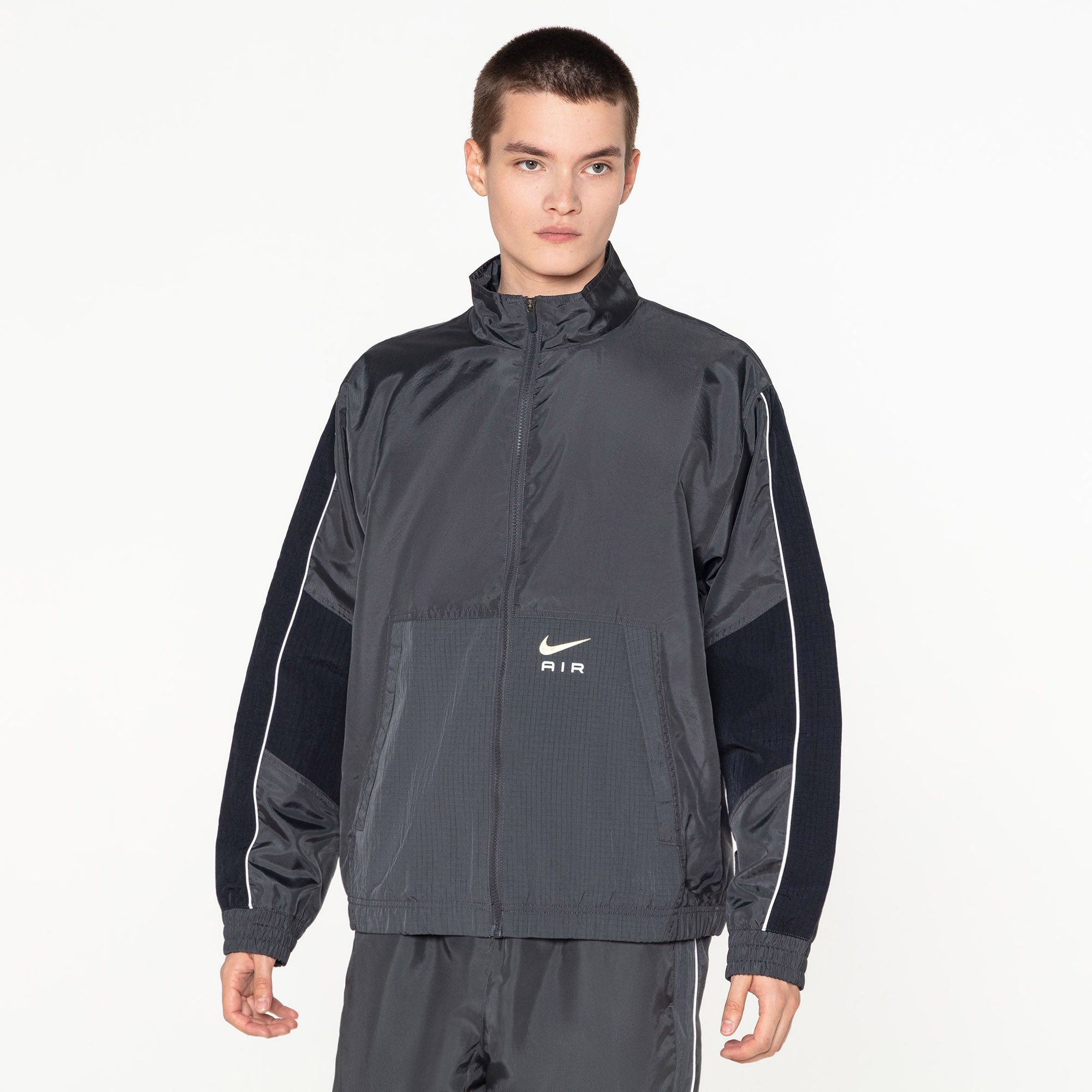 Купить NIKE Мужская ветровка Woven Tracksuit Jacket за 10 499 рублей в Москве и с доставкой по России