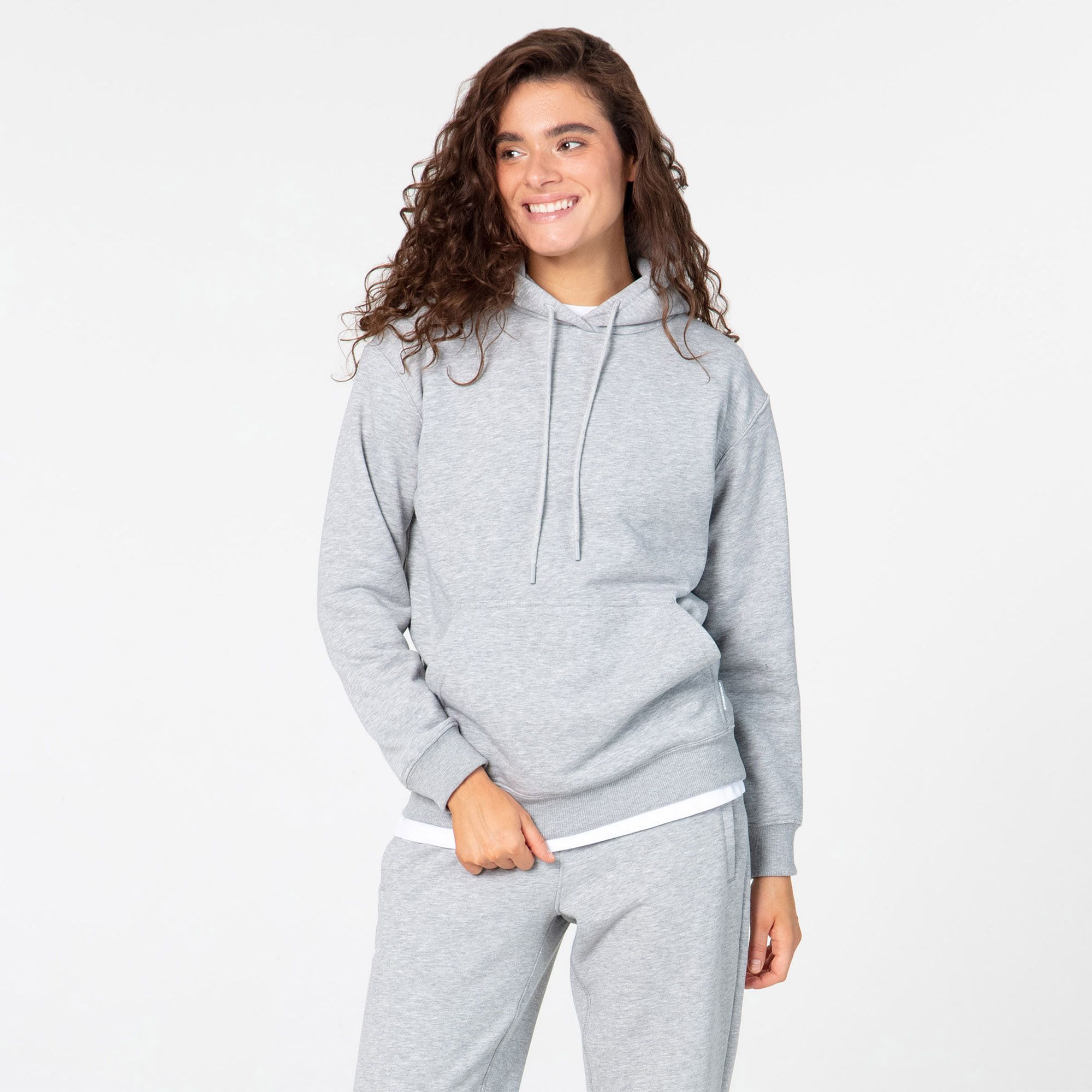 Купить STREETBEAT Женская худи STREET BEAT Normal Fleece Hoodie за 5 599 рублей в Москве и с доставкой по России