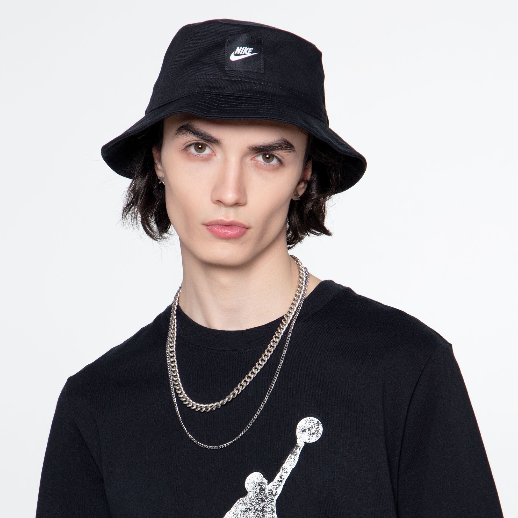 Купить NIKE Панама Nike Bucket Futura Core за 3 199 рублей в Москве и с доставкой по России
