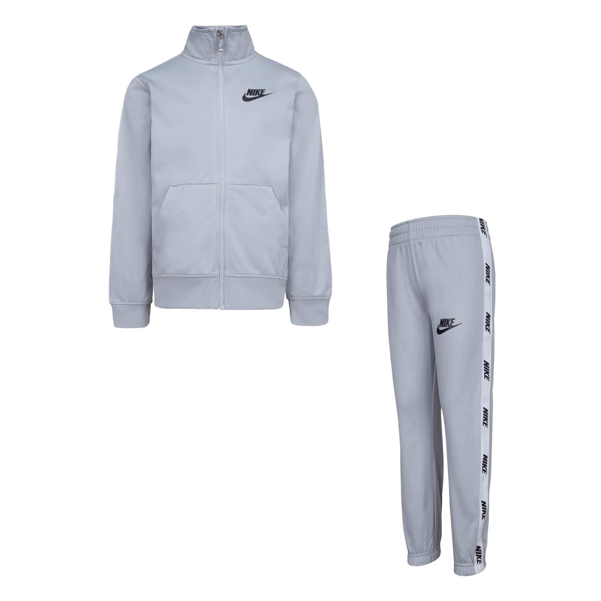 Купить NIKE Детский костюм Sportswear Tracksuit за 4 999 рублей в Москве и с доставкой по России