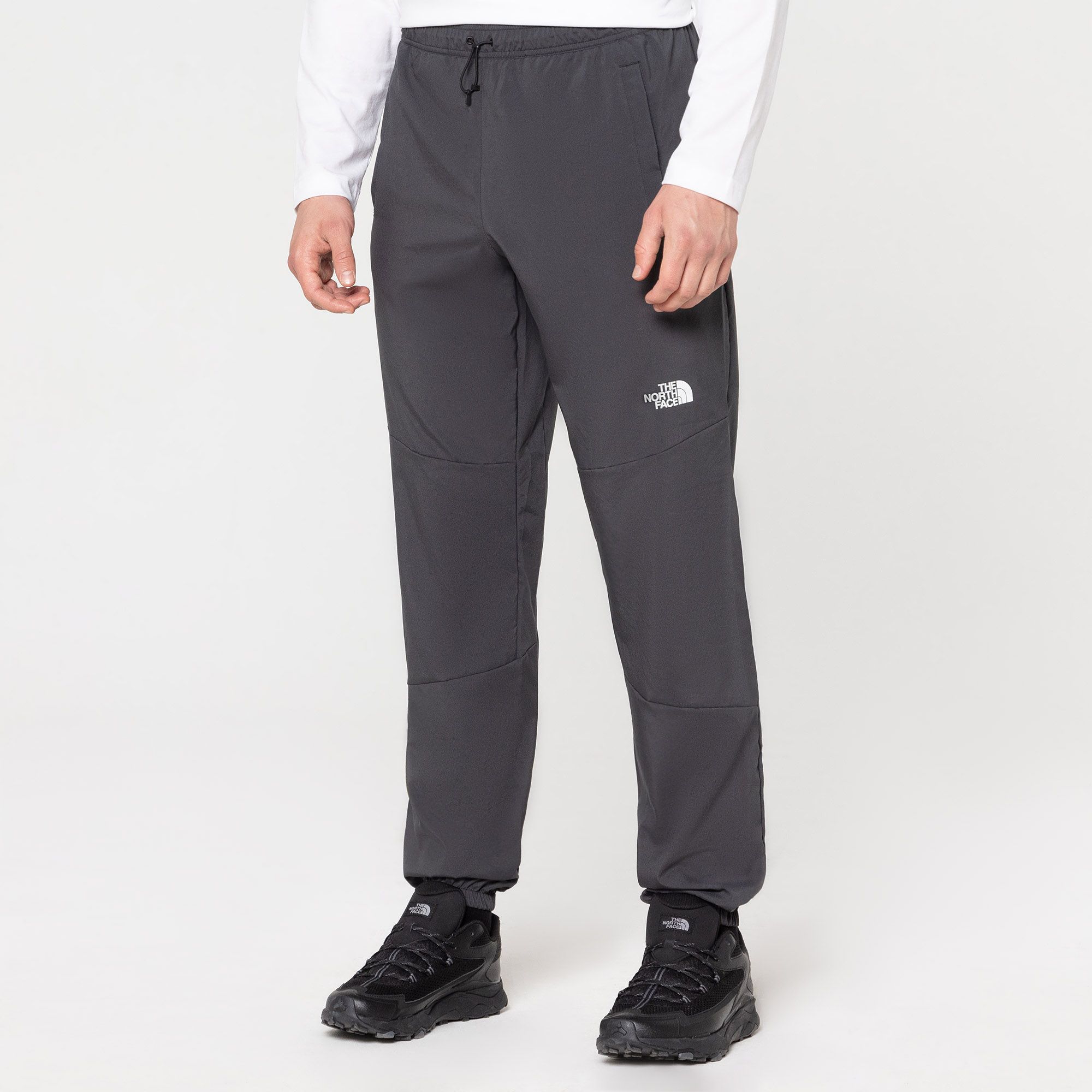 Купить The North Face Брюки M MA WIND TRACK PANT ASPHALT GREY за 9 999 рублей в Москве и с доставкой по России