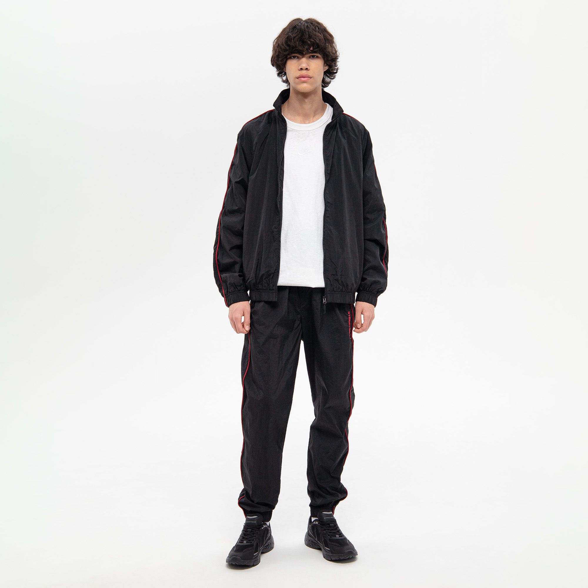 Купить STREETBEAT Мужская олимпийка Streetbeat Nylon Jacket за 5 199 рублей в Москве и с доставкой по России