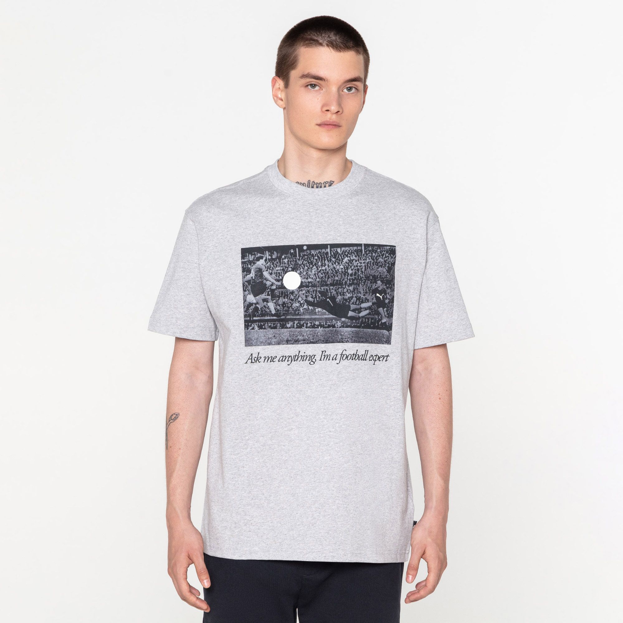 Купить PUMA Мужская футболка Graphics Football Expert Tee за 4 199 рублей в Москве и с доставкой по России