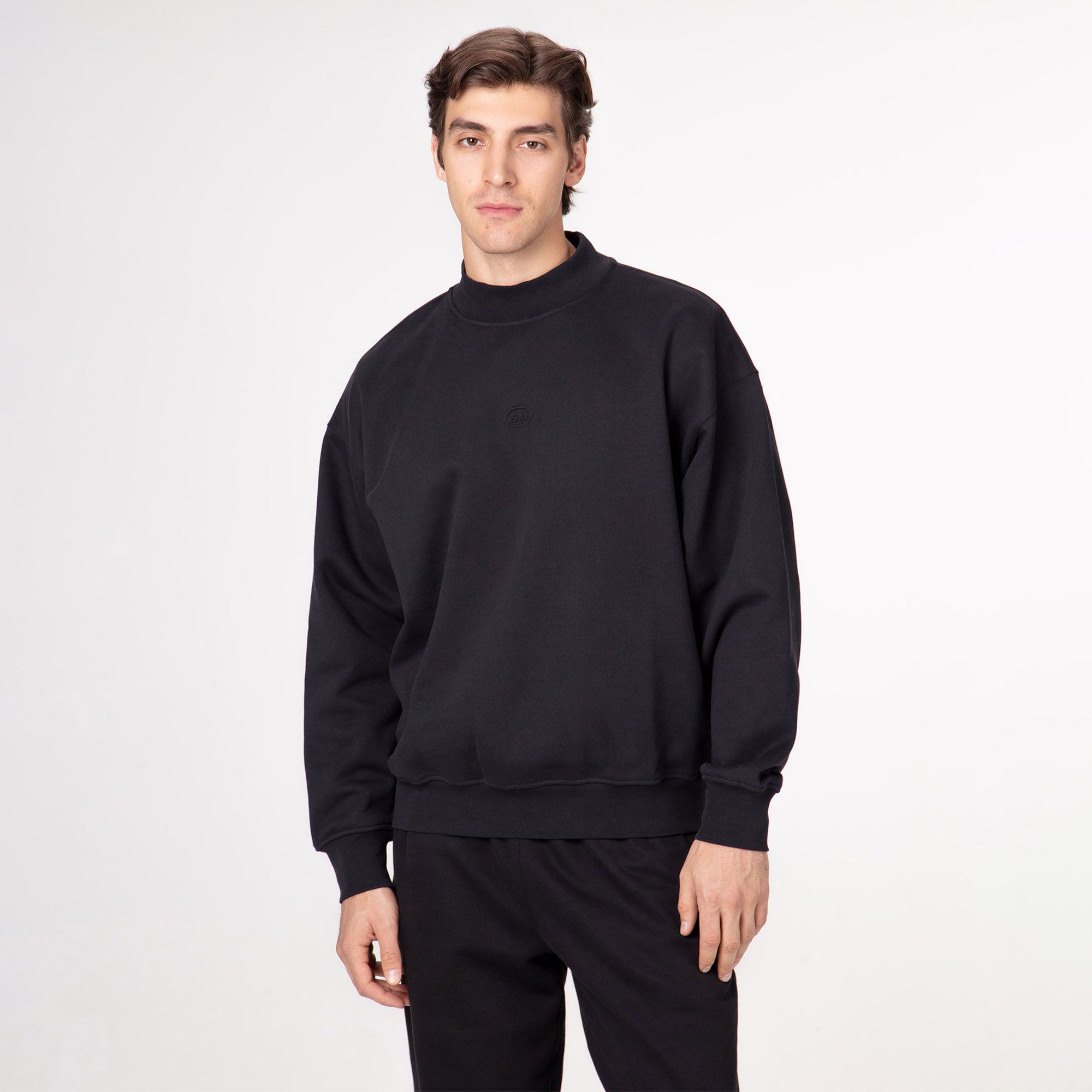 Купить STREETBEAT Мужской свитшот Street Beat Hight Neck Crew Fleece за 3 699 рублей в Москве и с доставкой по России