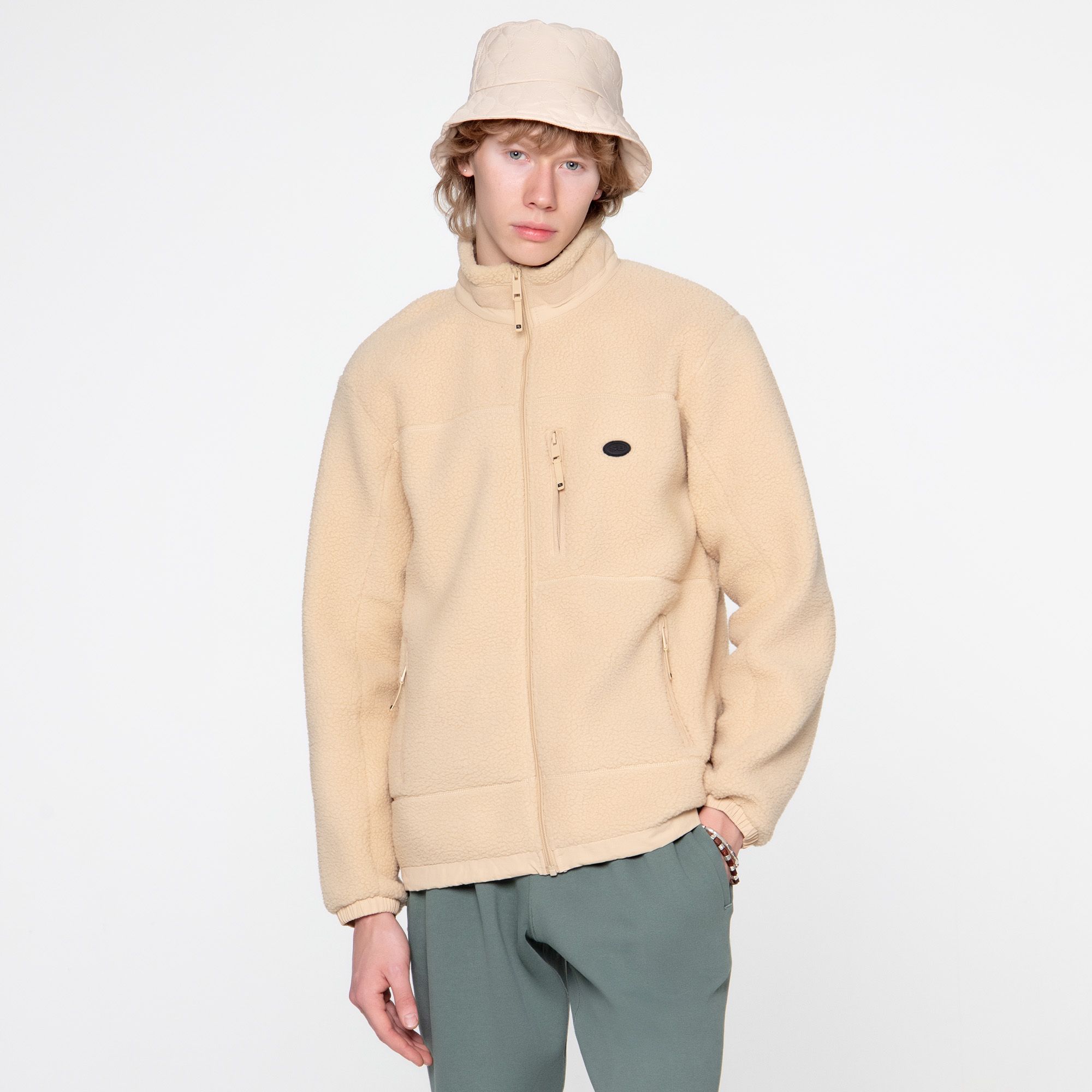 Купить STREETBEAT Мужская флисовая кофтаt STREETBEAT Sherpa Jacket за 10 499 рублей в Москве и с доставкой по России
