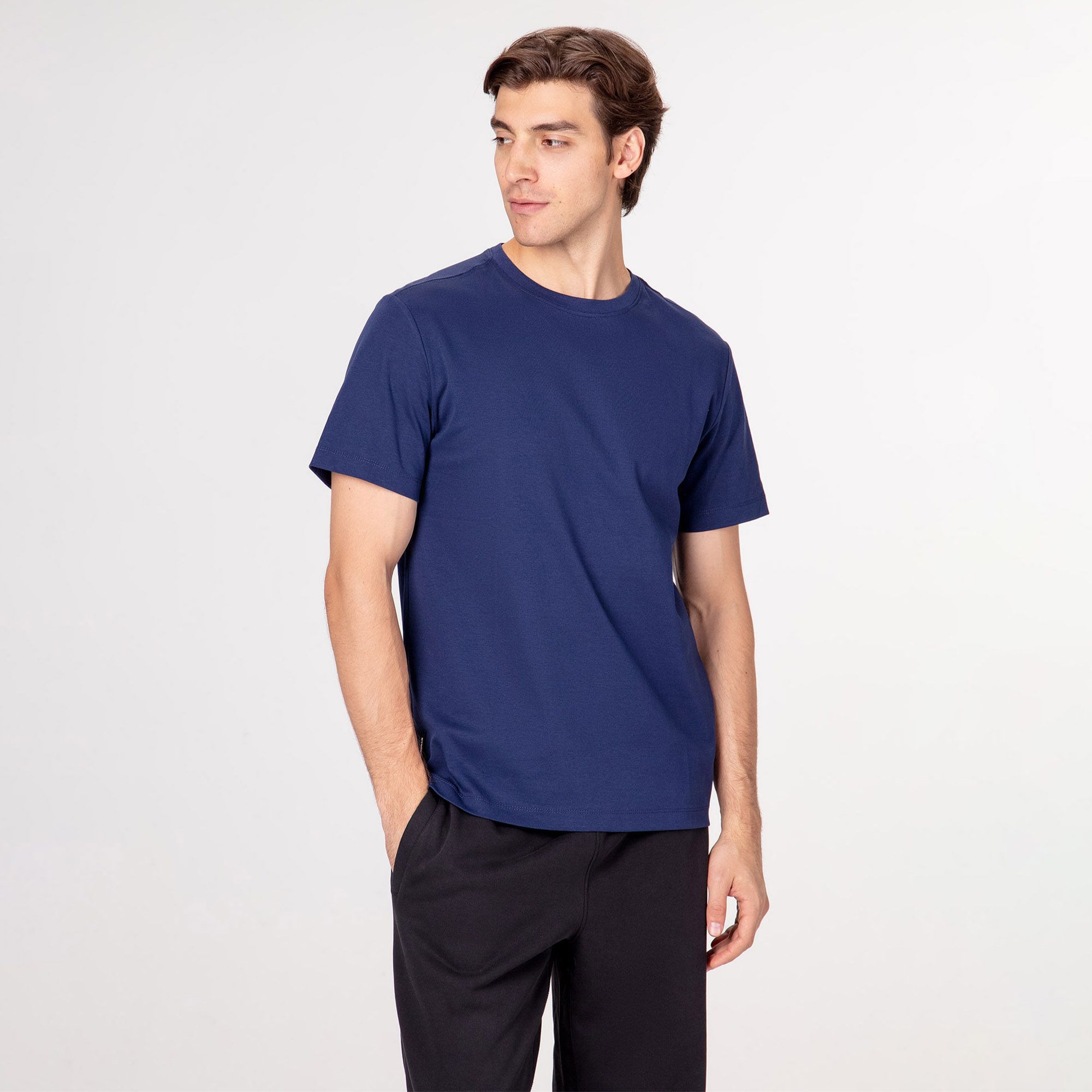Купить STREETBEAT Мужская футболка STREETBEAT Base Tee за 2 799 рублей в Москве и с доставкой по России